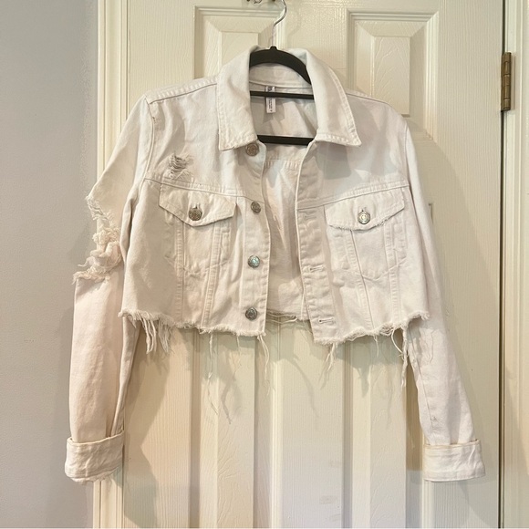 Zara Denim Jacket Womens Cropped White Raw Hem - Picture 9 of 11